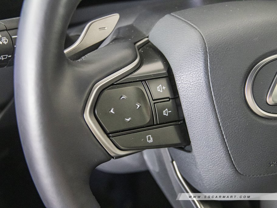 https://i.i-sgcm.com/new_cars/cars/21653/21653_g24