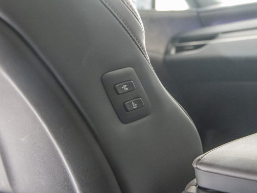 https://i.i-sgcm.com/new_cars/cars/21653/21653_g36