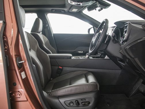 https://i.i-sgcm.com/new_cars/cars/21653/21653_g37