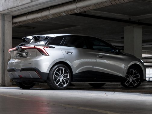 MG 4 EV Trophy 99kW 64 kWh 45
