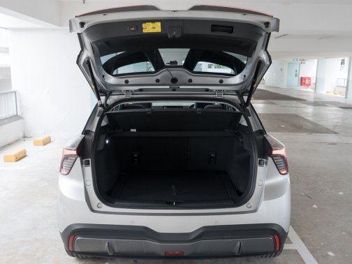 MG 4 EV Trophy 99kW 64 kWh 70