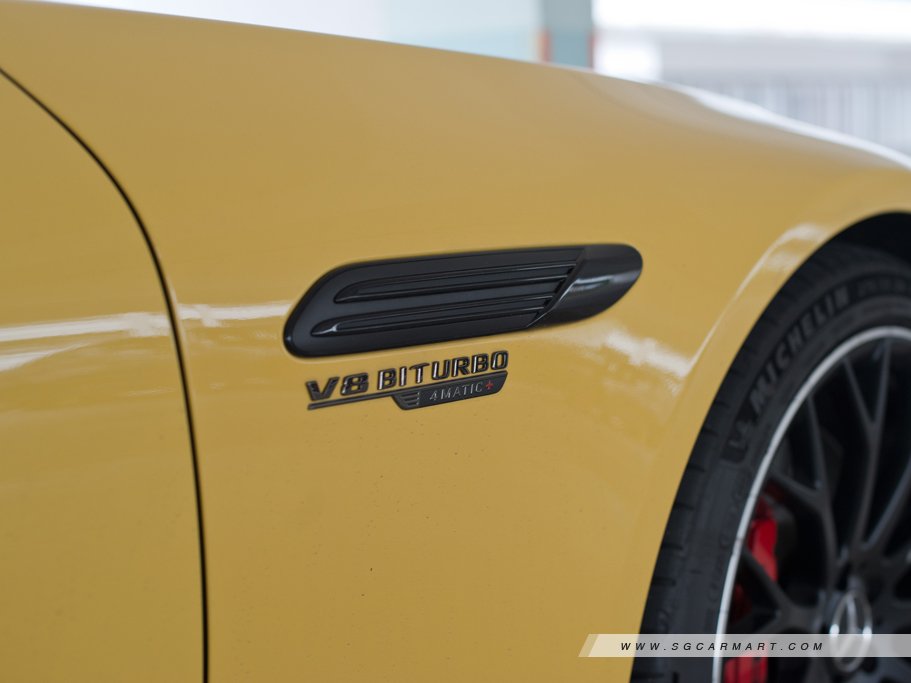 https://i.i-sgcm.com/new_cars/cars/21658/21658_g37