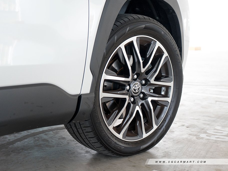 https://i.i-sgcm.com/new_cars/cars/21664/21664_g50