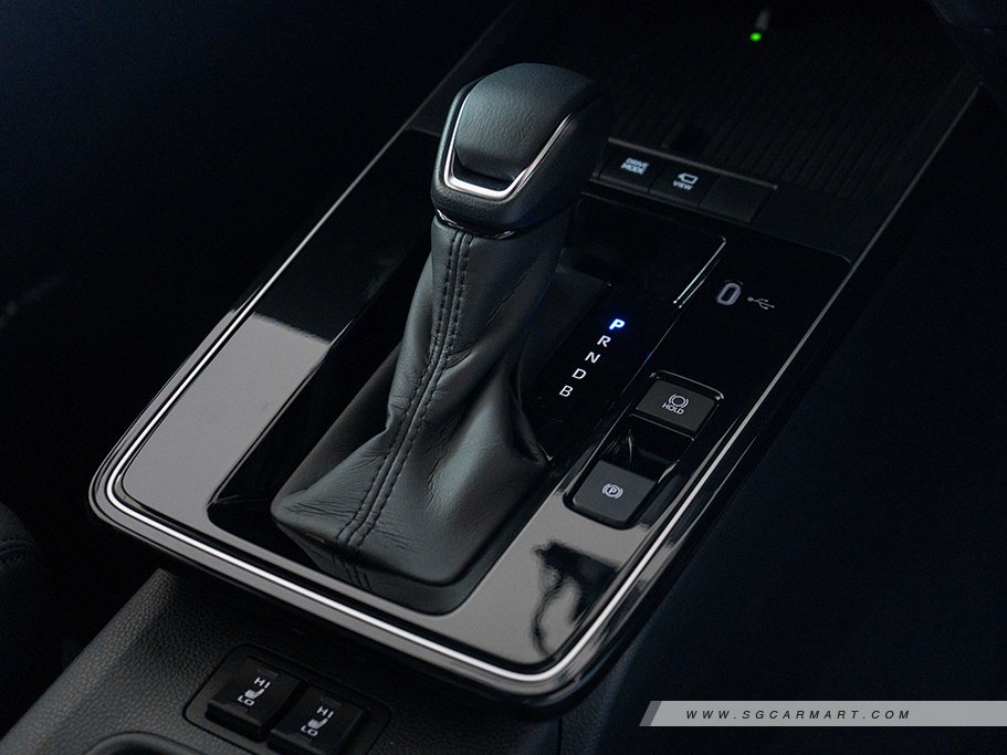 https://i.i-sgcm.com/new_cars/cars/21664/21664_g59