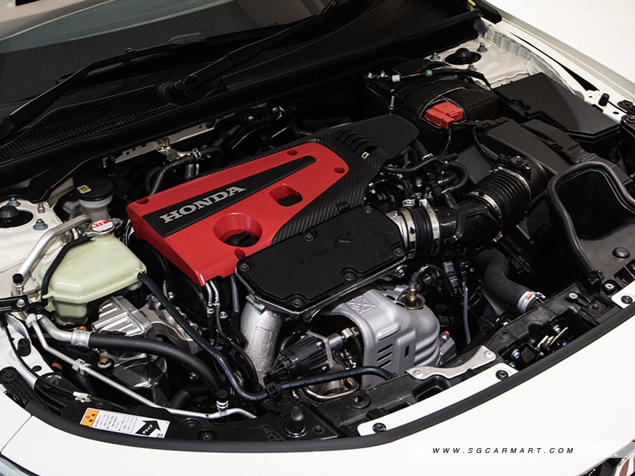https://i.i-sgcm.com/new_cars/cars/21666/21666_g56