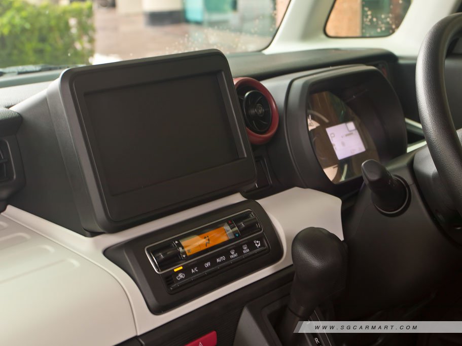 https://i.i-sgcm.com/new_cars/cars/21671/21671_g15