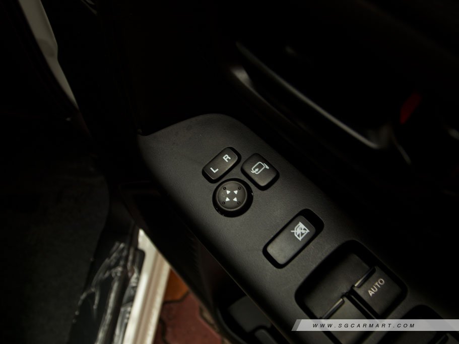 https://i.i-sgcm.com/new_cars/cars/21671/21671_g19