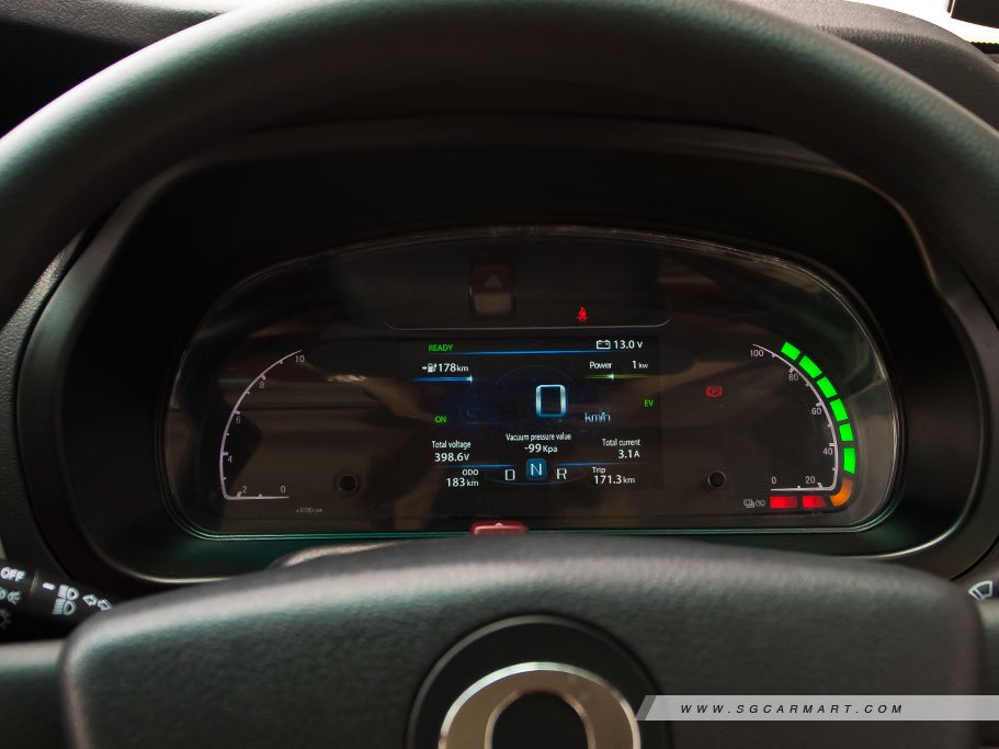 https://i.i-sgcm.com/new_cars/cars/21673/21673_g11