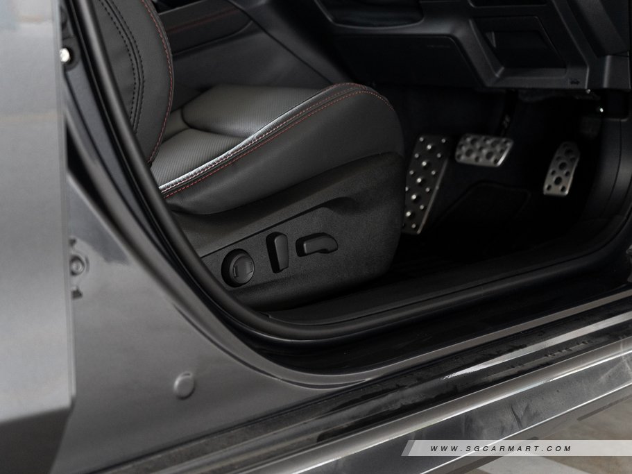 https://i.i-sgcm.com/new_cars/cars/21675/21675_g19
