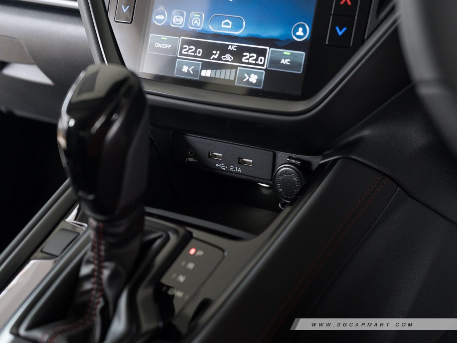 https://i.i-sgcm.com/new_cars/cars/21675/21675_g23