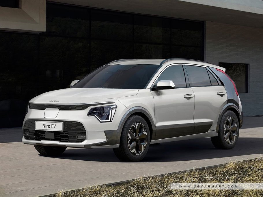 https://i.i-sgcm.com/new_cars/cars/21676/21676_g1