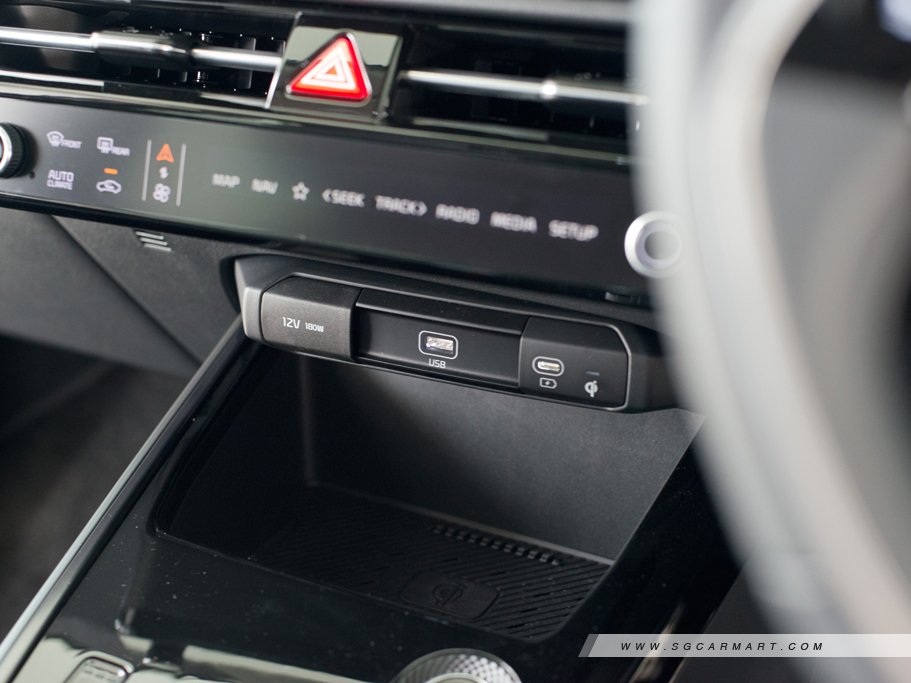 https://i.i-sgcm.com/new_cars/cars/21676/21676_g32