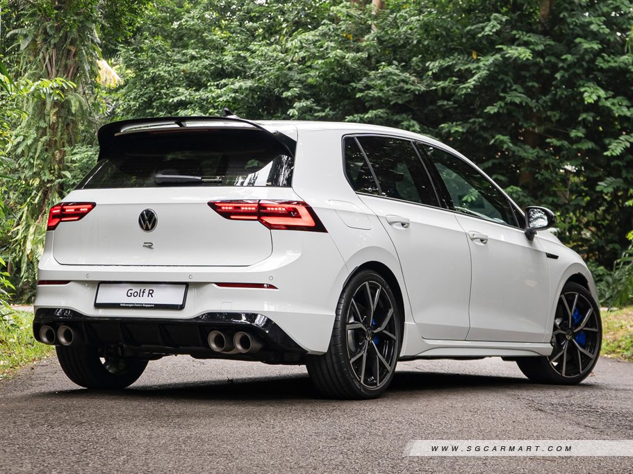 https://i.i-sgcm.com/new_cars/cars/21677/21677_g15