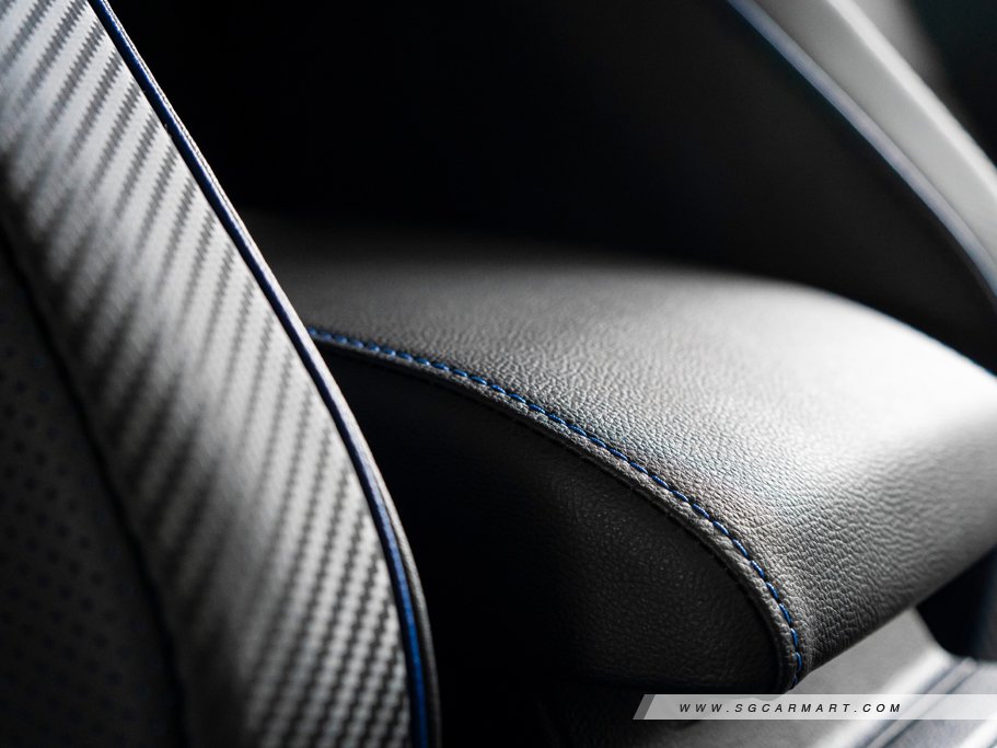 https://i.i-sgcm.com/new_cars/cars/21677/21677_g41