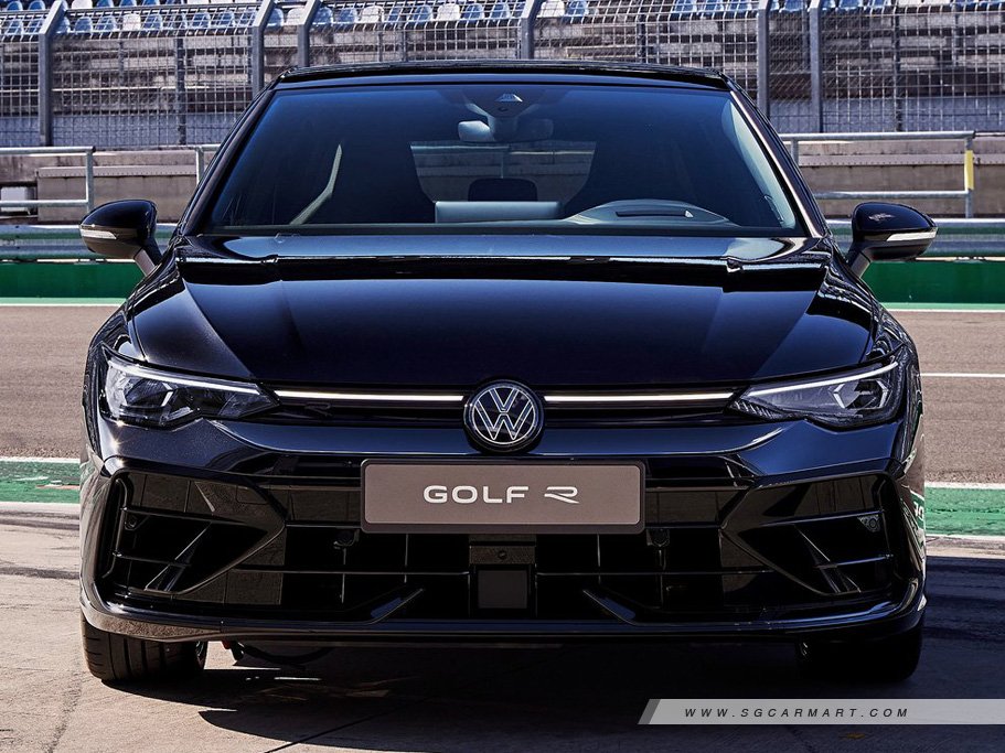 https://i.i-sgcm.com/new_cars/cars/21677/21677_g53