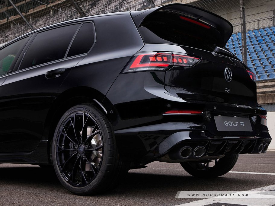 https://i.i-sgcm.com/new_cars/cars/21677/21677_g56