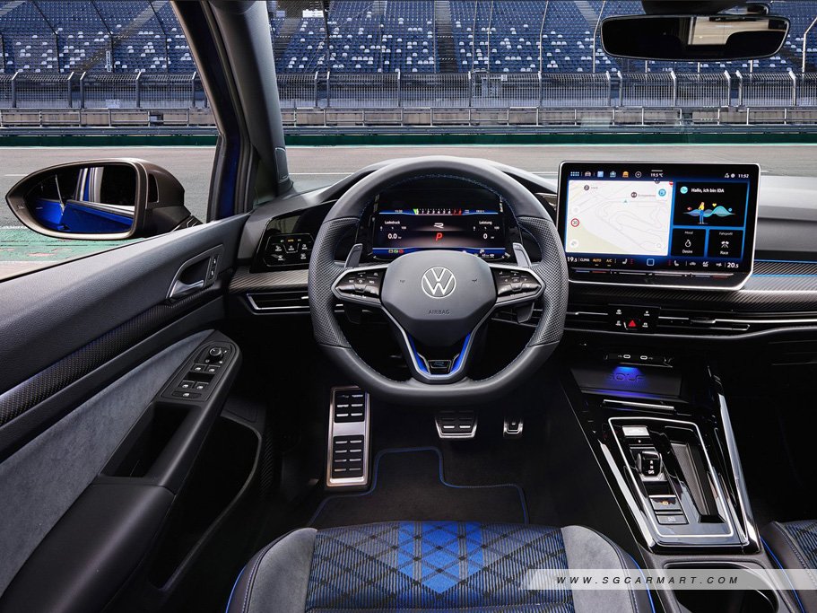 https://i.i-sgcm.com/new_cars/cars/21677/21677_g58
