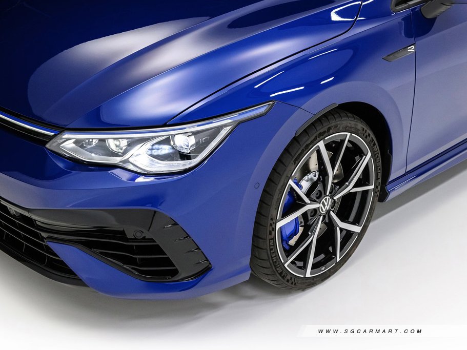 https://i.i-sgcm.com/new_cars/cars/21677/21677_g65