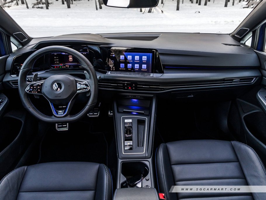 https://i.i-sgcm.com/new_cars/cars/21677/21677_g68