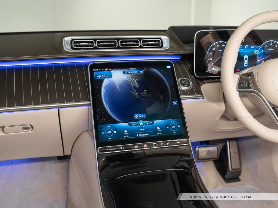https://i.i-sgcm.com/new_cars/cars/21680/21680_g16