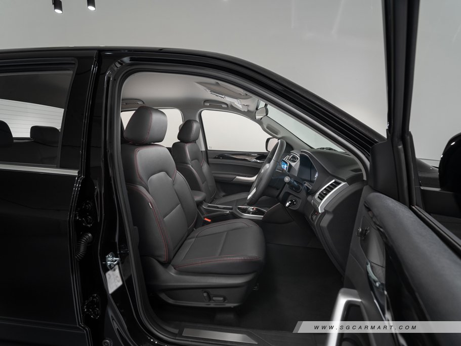 https://i.i-sgcm.com/new_cars/cars/21681/21681_g13
