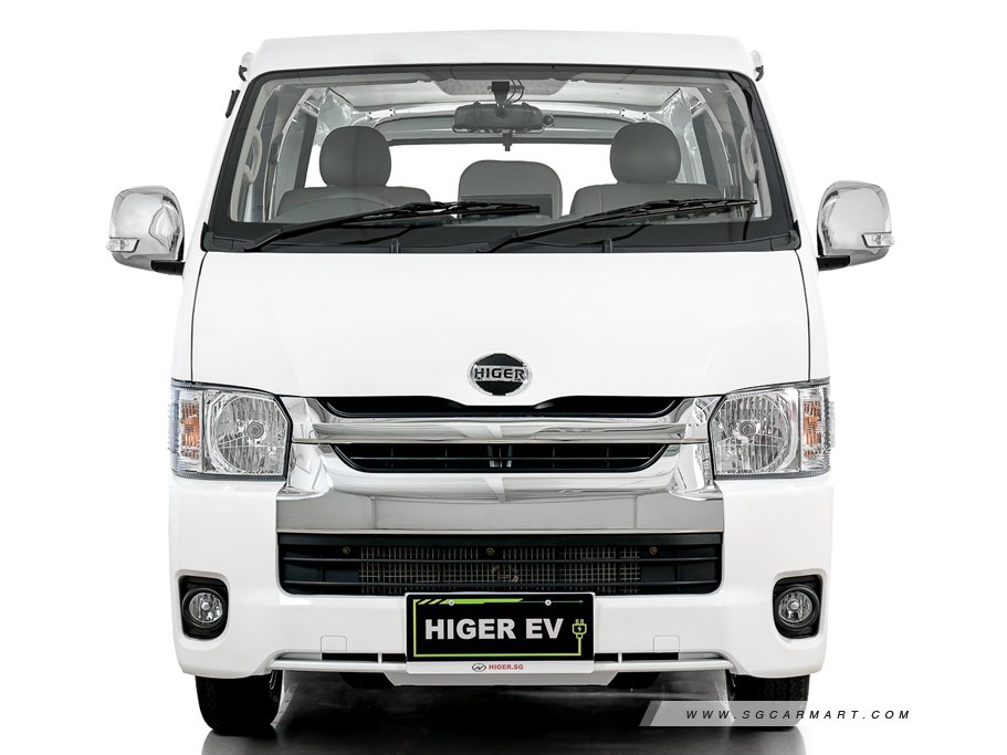https://i.i-sgcm.com/new_cars/cars/21682/21682_g2