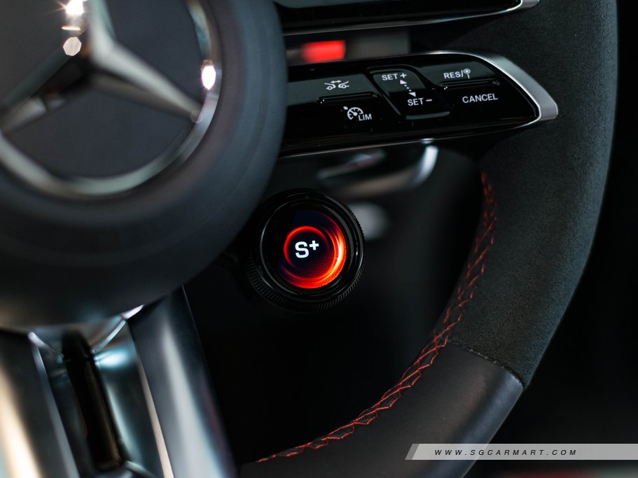 Mercedes-Benz C-Class Saloon Plug-in Hybrid C63 AMG S E Performance 28