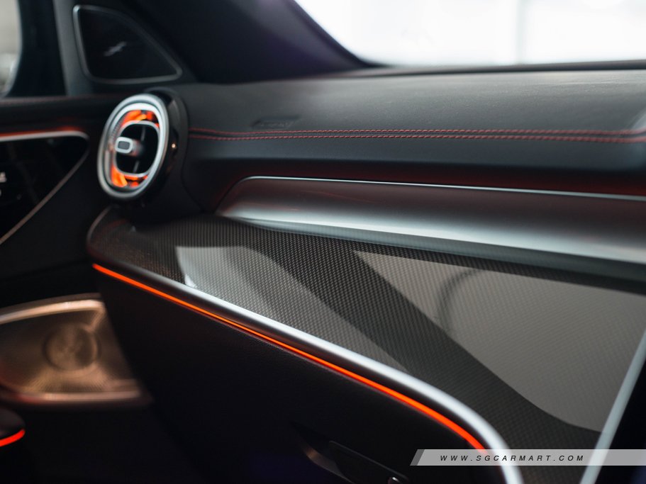 Mercedes-Benz C-Class Saloon Plug-in Hybrid C63 AMG S E Performance 34