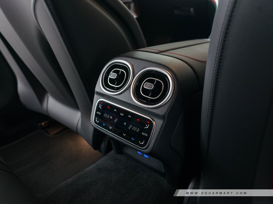 Mercedes-Benz C-Class Saloon Plug-in Hybrid C63 AMG S E Performance 36