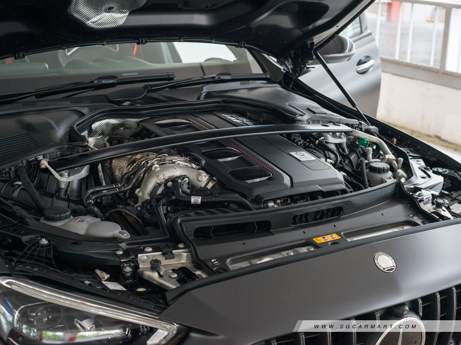 Mercedes-Benz C-Class Saloon Plug-in Hybrid C63 AMG S E Performance 40