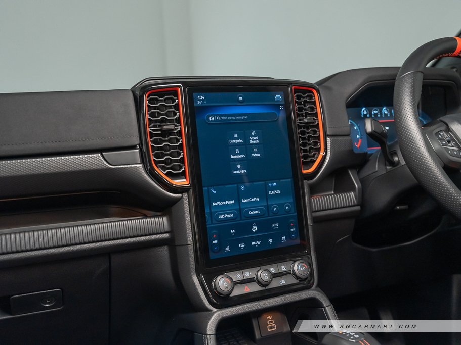 https://i.i-sgcm.com/new_cars/cars/21688/21688_g14