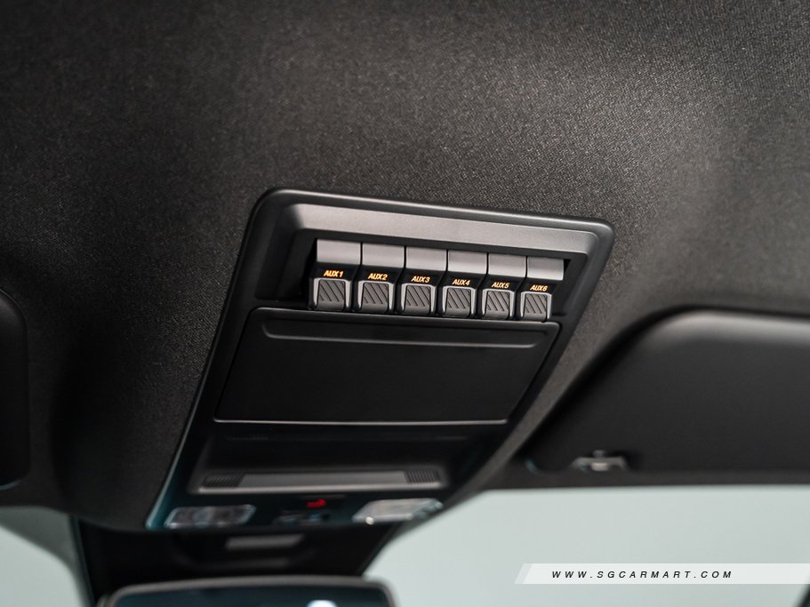 https://i.i-sgcm.com/new_cars/cars/21688/21688_g21