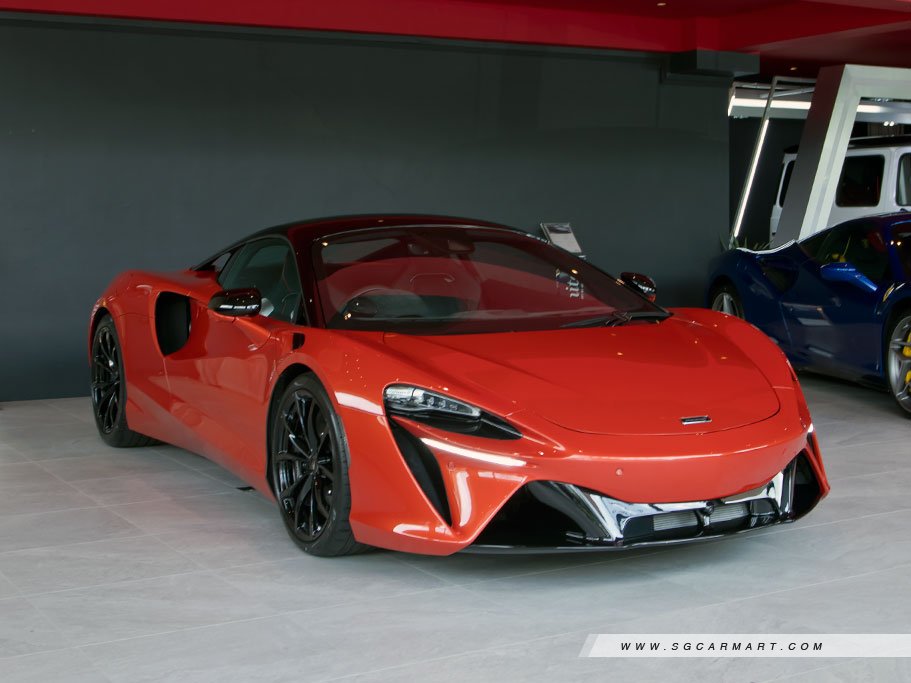 https://i.i-sgcm.com/new_cars/cars/21693/21693_g1
