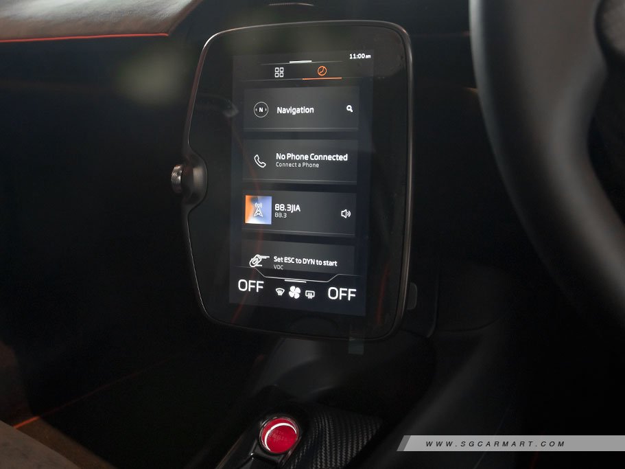 https://i.i-sgcm.com/new_cars/cars/21693/21693_g23