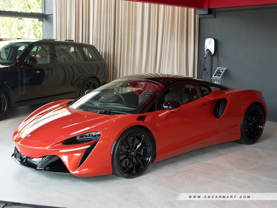 https://i.i-sgcm.com/new_cars/cars/21693/21693_g2
