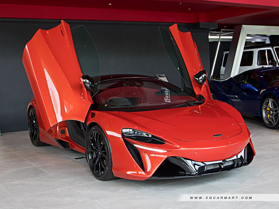 https://i.i-sgcm.com/new_cars/cars/21693/21693_g3