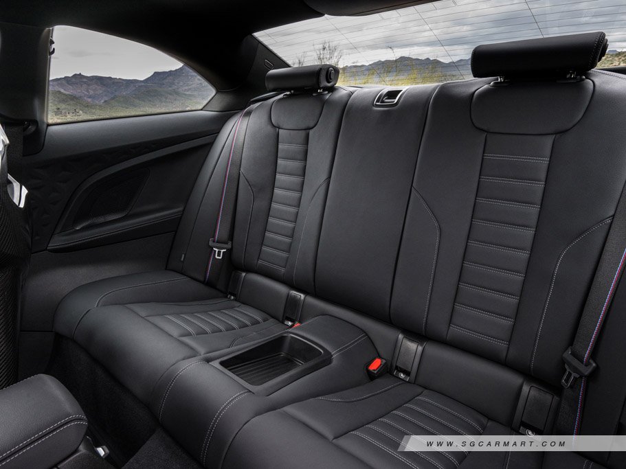 https://i.i-sgcm.com/new_cars/cars/21696/21696_g22