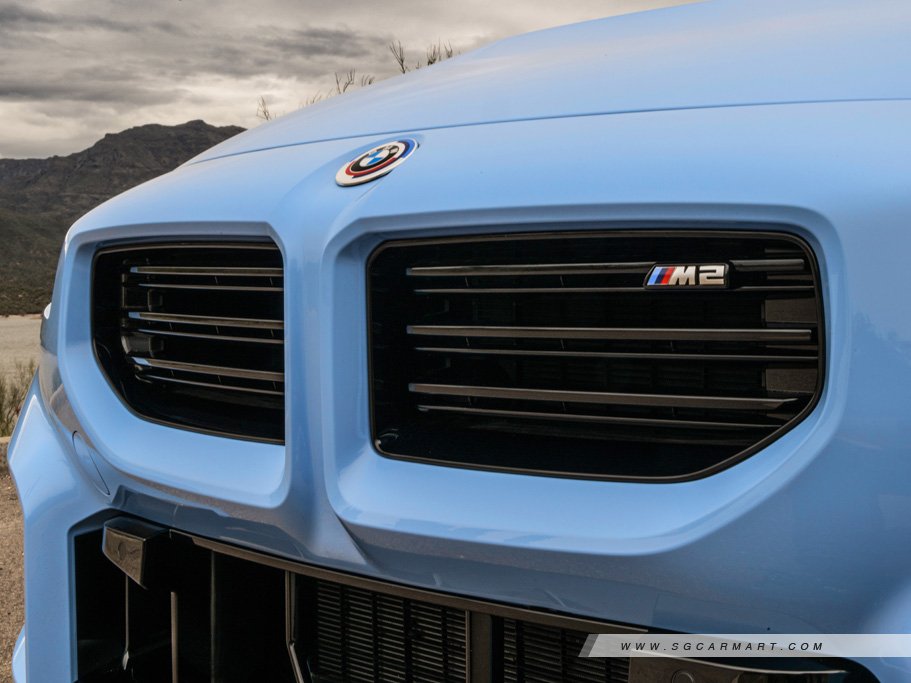 https://i.i-sgcm.com/new_cars/cars/21696/21696_g5