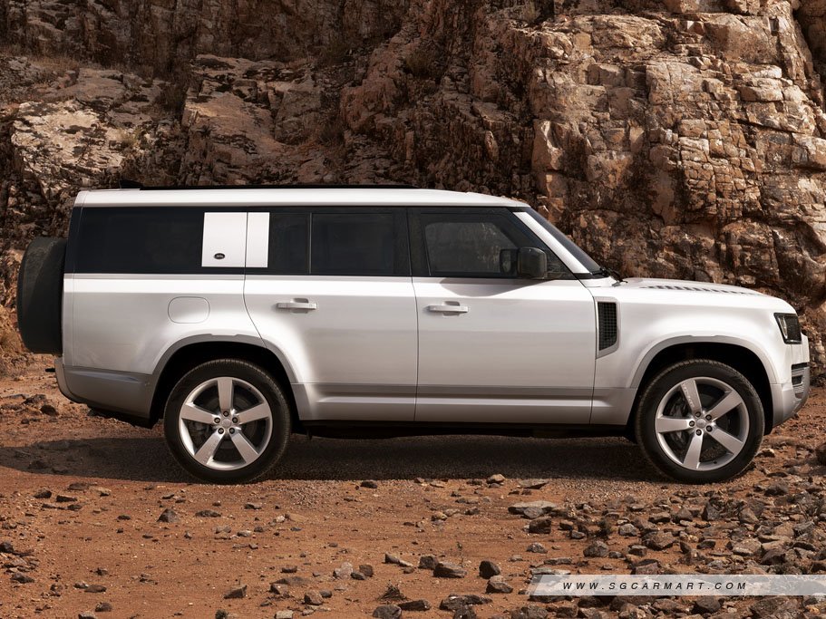 https://i.i-sgcm.com/new_cars/cars/21697/21697_g2
