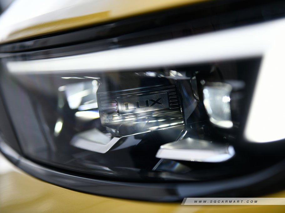 https://i.i-sgcm.com/new_cars/cars/21700/21700_g8