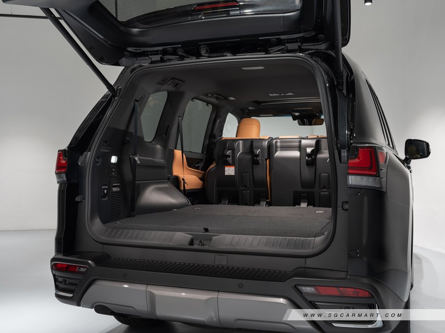https://i.i-sgcm.com/new_cars/cars/21707/21707_g24