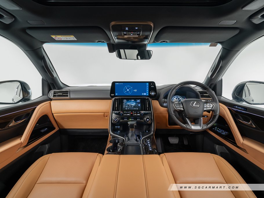https://i.i-sgcm.com/new_cars/cars/21707/21707_g8