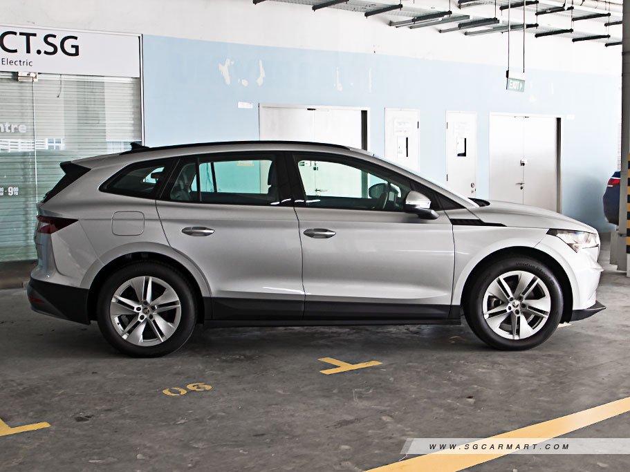 https://i.i-sgcm.com/new_cars/cars/21709/21709_g3