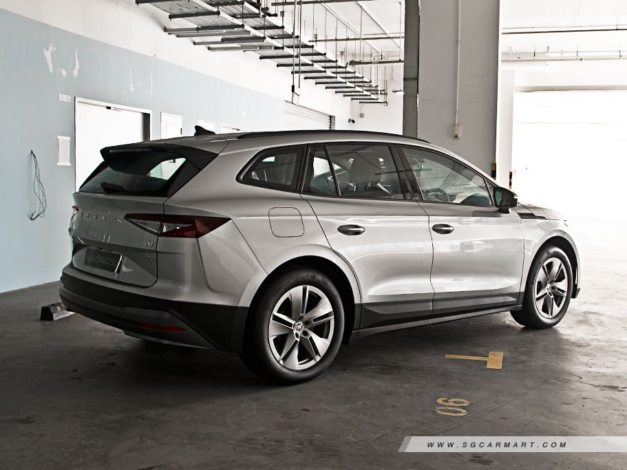 https://i.i-sgcm.com/new_cars/cars/21709/21709_g4