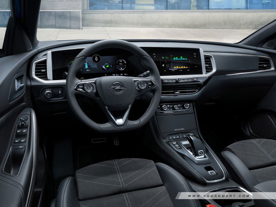 https://i.i-sgcm.com/new_cars/cars/21711/21711_g10