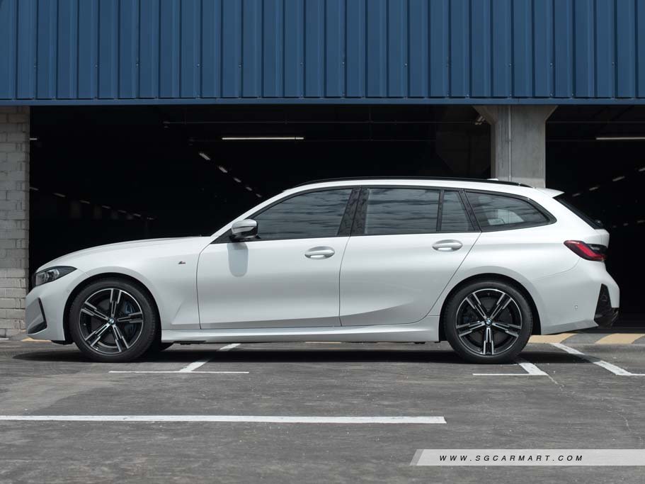 https://i.i-sgcm.com/new_cars/cars/21712/21712_g20