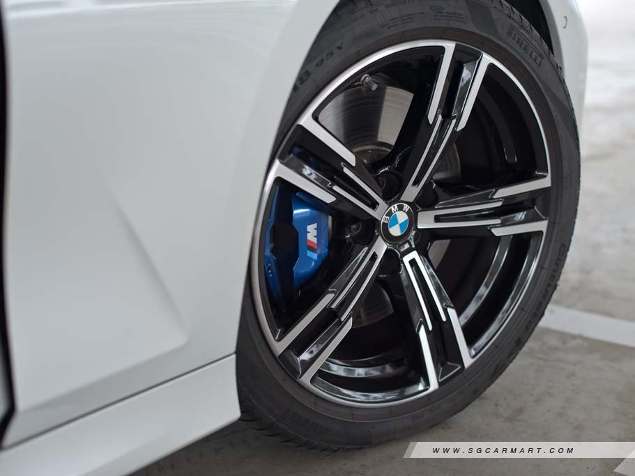 https://i.i-sgcm.com/new_cars/cars/21712/21712_g35