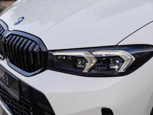 https://i.i-sgcm.com/new_cars/cars/21712/21712_g4