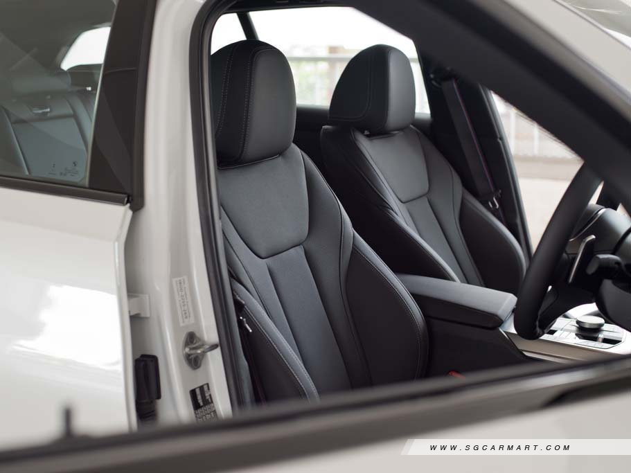 https://i.i-sgcm.com/new_cars/cars/21712/21712_g47