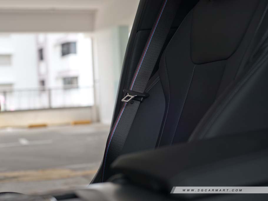 https://i.i-sgcm.com/new_cars/cars/21712/21712_g48